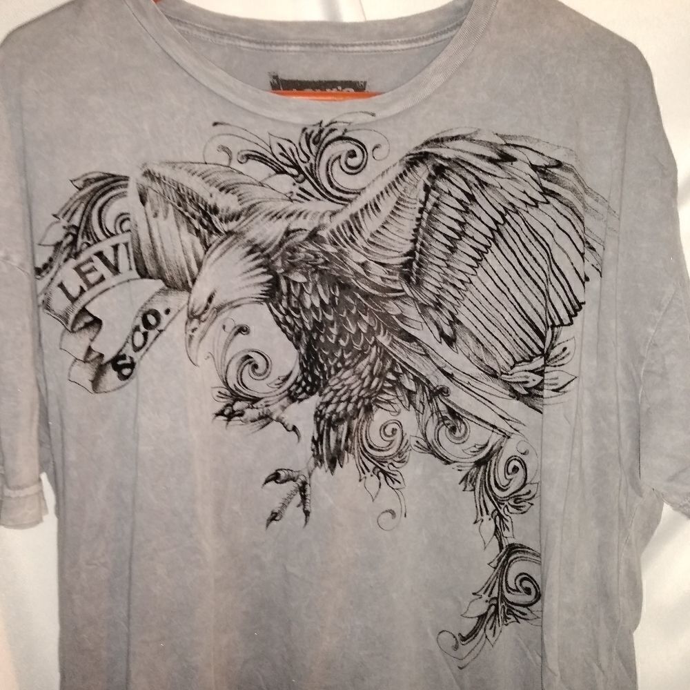 Levi's t shirt - Picture 3 of 5